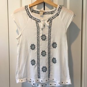 Lucky Brand top